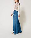 Wide leg jeans with pleats