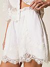 Linen shorts with lace