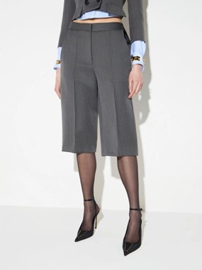 Bermuda shorts in cool wool