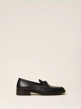 Leather loafers with logo Leather loafers with logo